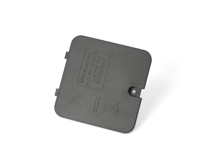 96330012_2024_MC_Carseat_BATTERY_LID_a