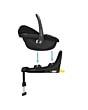 8440104300_2024_usp2_maxicosi_carseat_babycarseat_pebbles_black_tonalblack_clickandgoinstallation_side