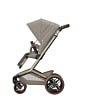 MCBS1122152384428065400_F1_2026_maxicosi_famepebbletravelsystem_saphhiresand_strollerside