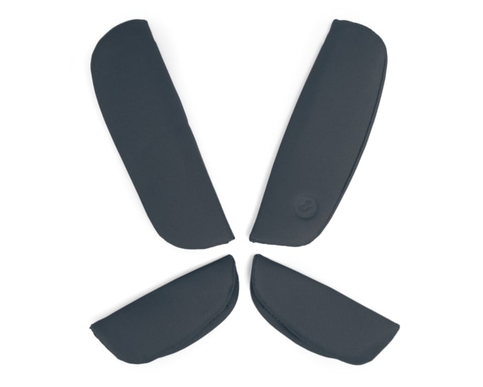 9854900070_2024_MC_Carseat_MICA_360_Pro_Beltpad_set_Authentic_Graphite_A